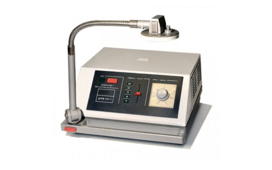 UHF device for the treatment of prostatitis